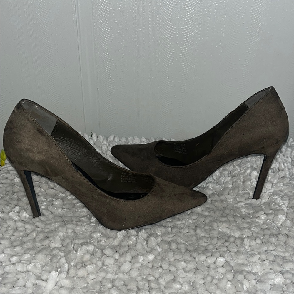 Elegant Olive Green Stiletto Heels